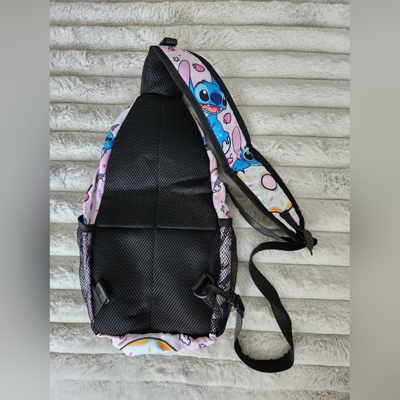 Stitch Pink Donut Sling Bag - Picture 4 of 5